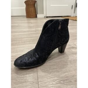 Womens Ankle Boots 7.5 Heels Booties Whimsigoth Witchy Boho Cocktail Parties
